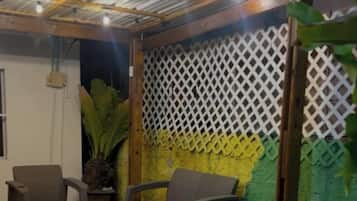 32-inch flat-screen TV with cable channels, TV