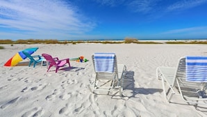 Unclassified image, 2 of 42, button - Sea Club II by Beachside Management (Siesta Key)