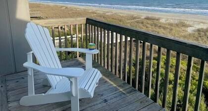 Eastside 3 Bedroom Home by RedAwning