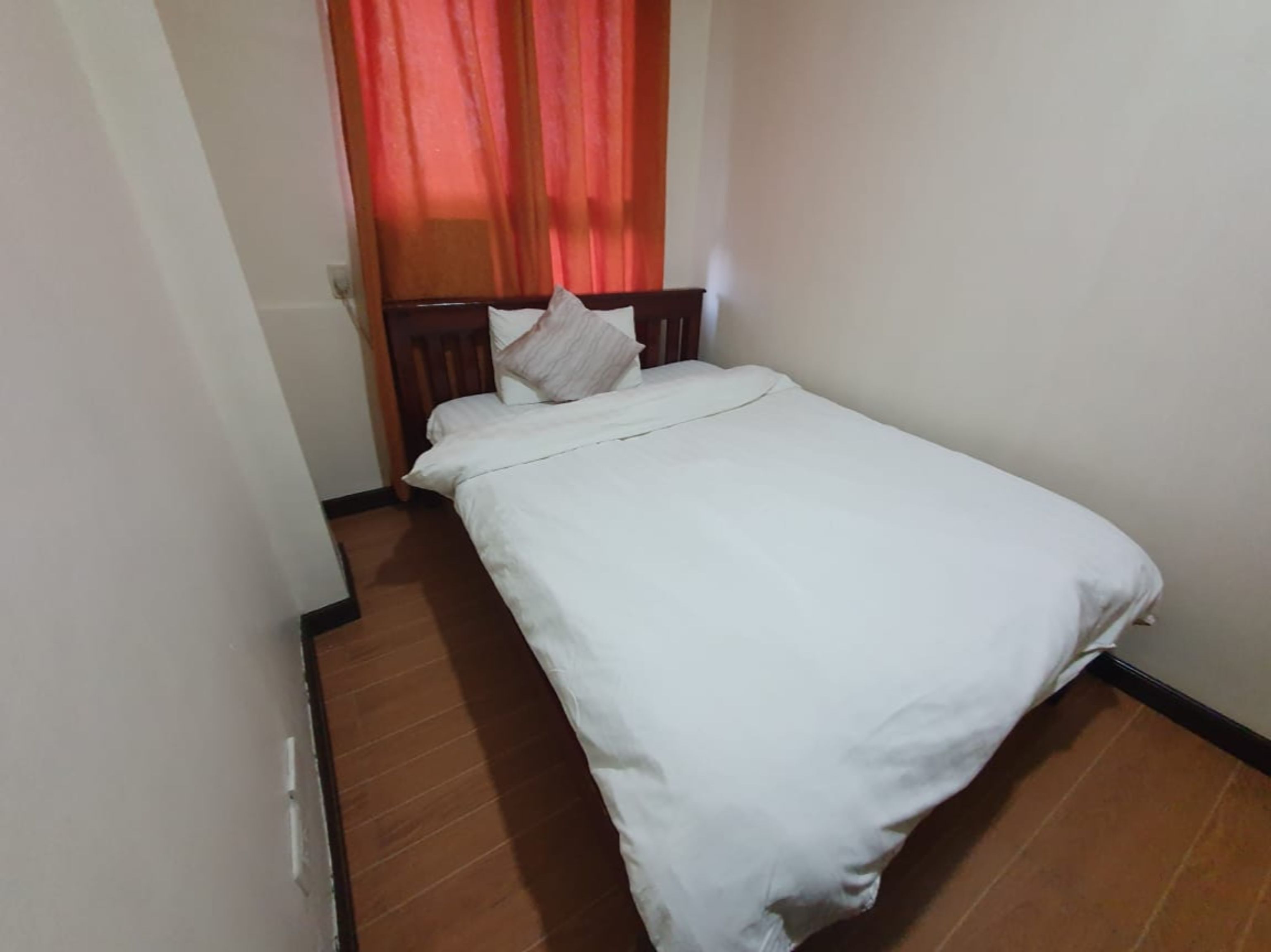 family suite | 3 bedrooms, soundproofing, free wifi, bed sheets