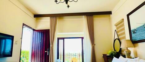 Deluxe Double River View