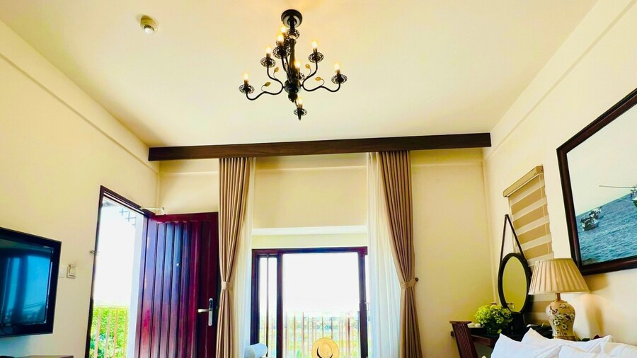 해피 라이프 메모리즈 호이 안 호텔 & 스파