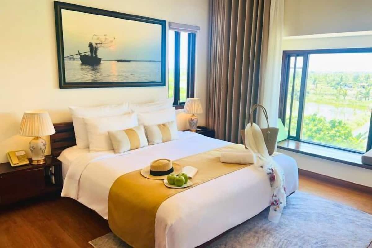 1 bedroom, minibar, in-room safe, desk