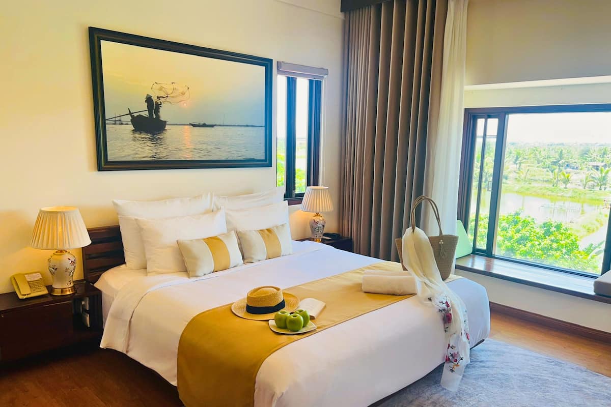 1 bedroom, minibar, in-room safe, desk