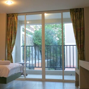 In-room safe, blackout curtains, rollaway beds, free WiFi