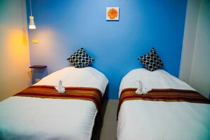 Standard-Zweibettzimmer | Schreibtisch, kostenloses WLAN