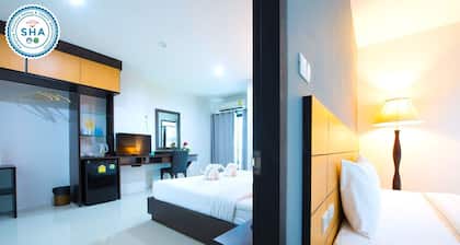 Lee Hotel