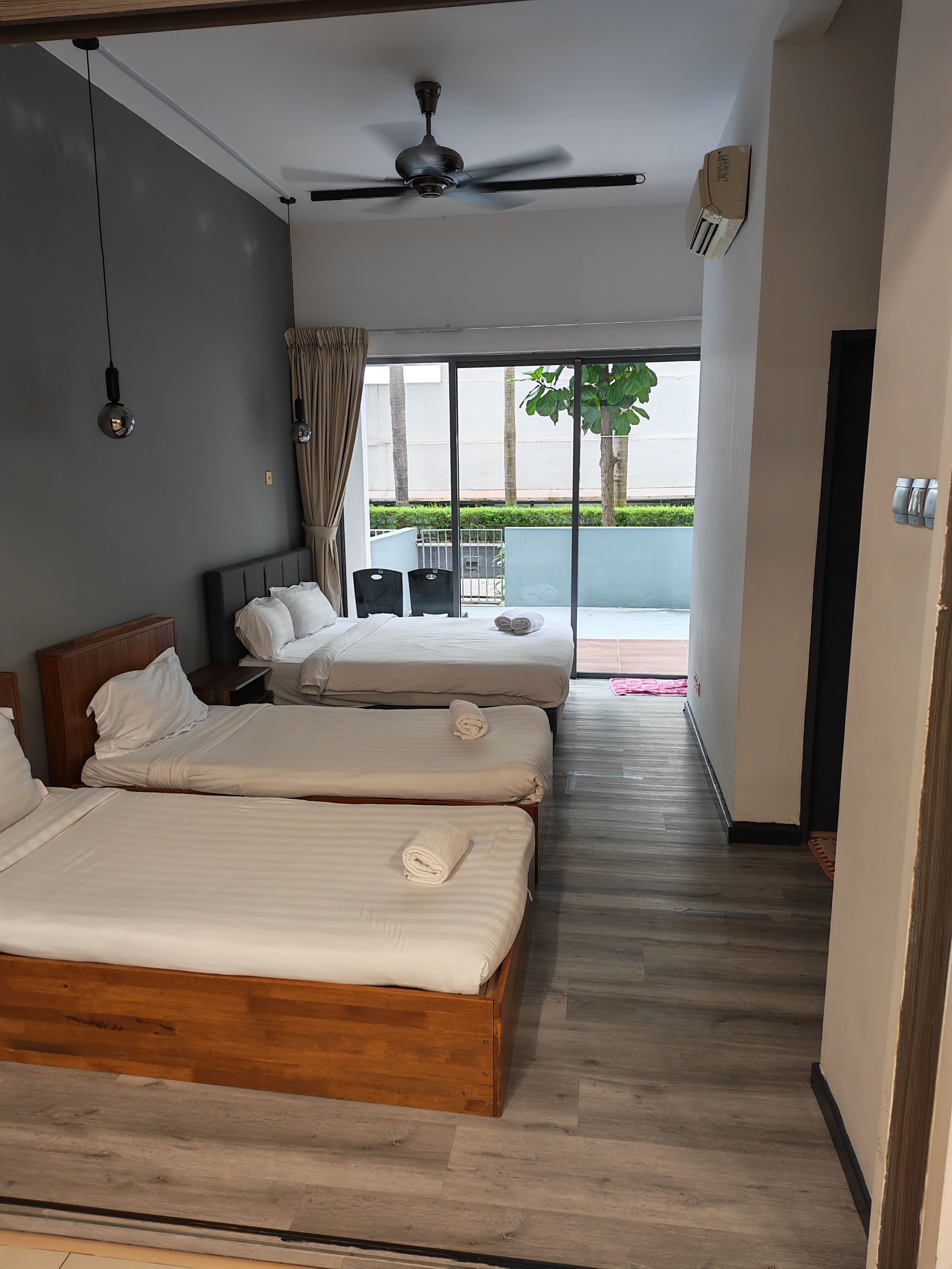 Căn hộ Cao cấp, 2 phòng ngủ, ban công, quang cảnh vườn | Bộ đồ giường cao cấp, trang trí khác biệt 