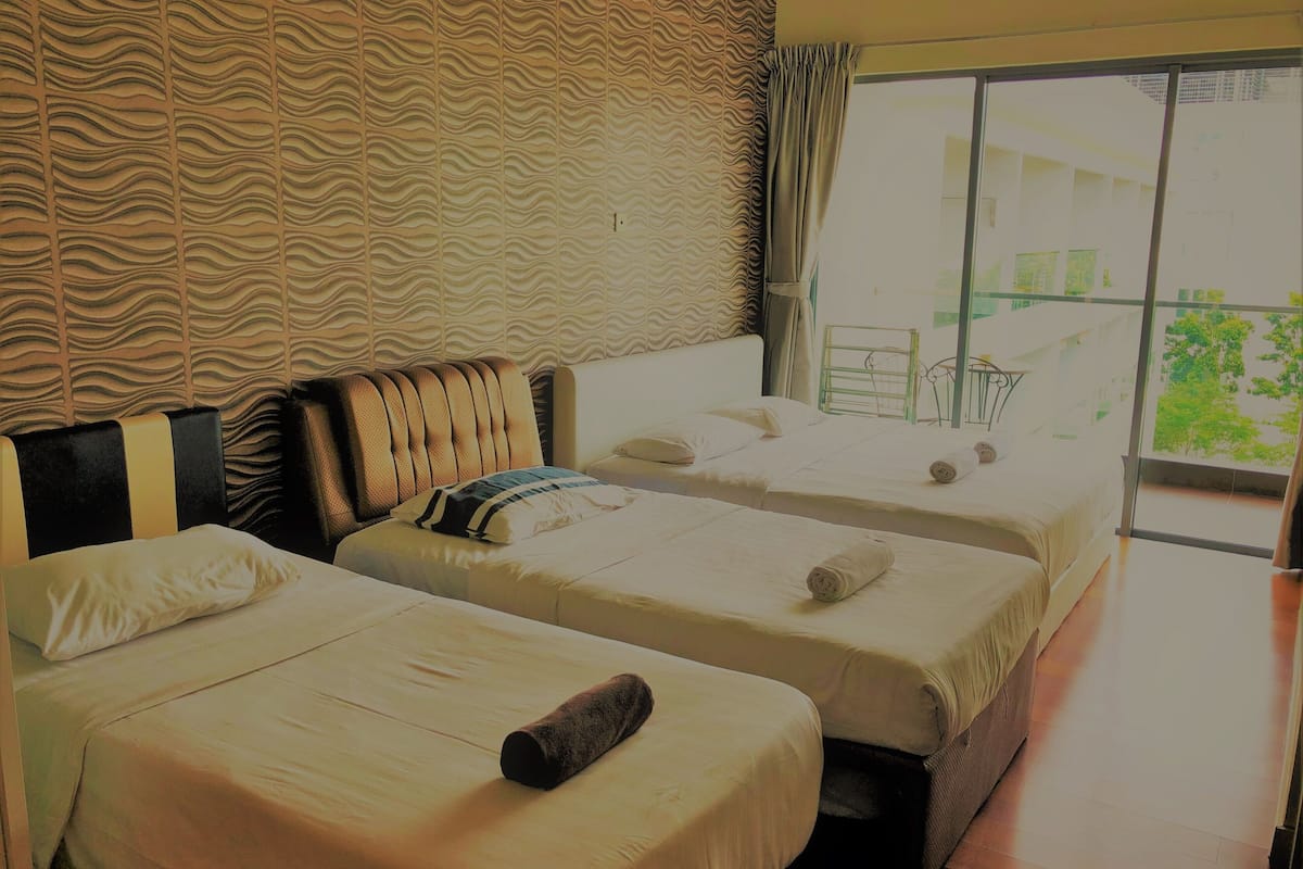 Deluxe Apartment, 2 Bedrooms, Garden View