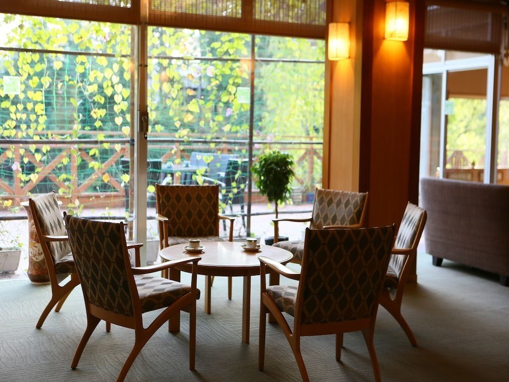 ロビーラウンジ