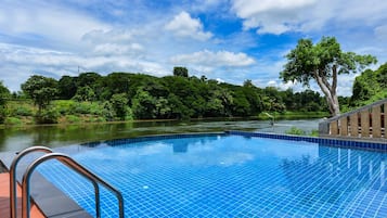 River View Twin Room | Blick auf das Wasser