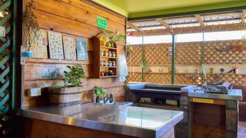 Shared kitchen facilities