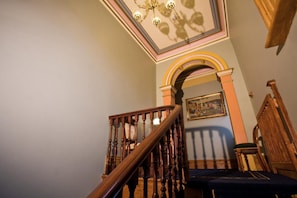 Interior - Freeman On Ford (Beechworth)