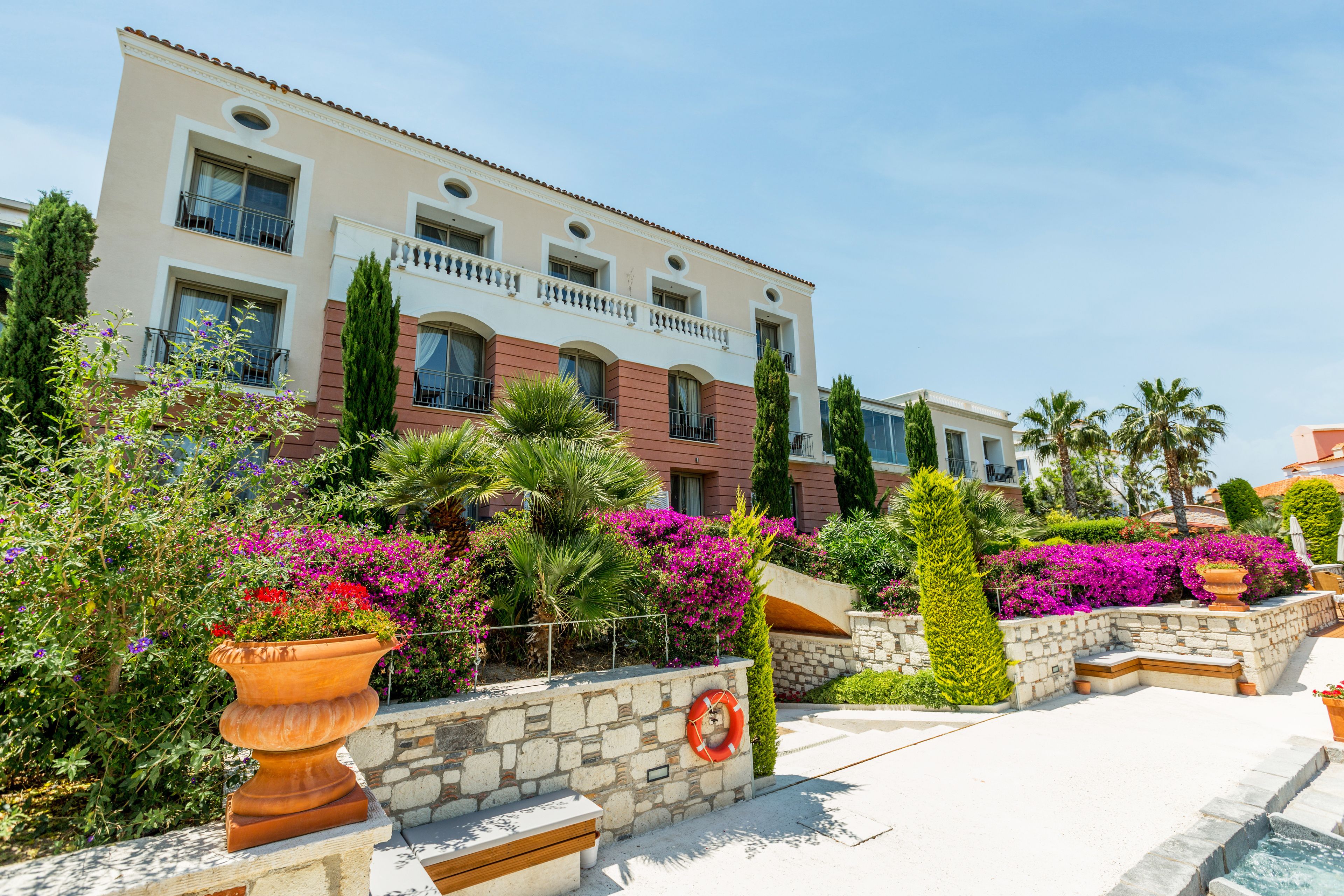 Fachada da propriedade