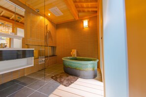 Traditional Villa, 3 Bedrooms | Bathroom | Separate tub and shower, free toiletries, hair dryer, slippers