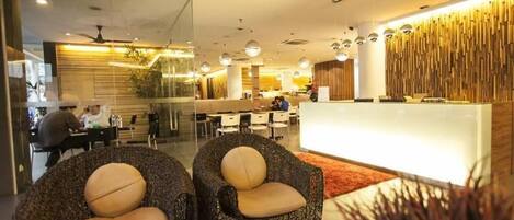 Sala de estar en el lobby