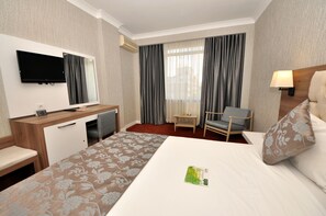 Chambre Deluxe | Minibar, coffres-forts dans les chambres, Wi-Fi gratuit