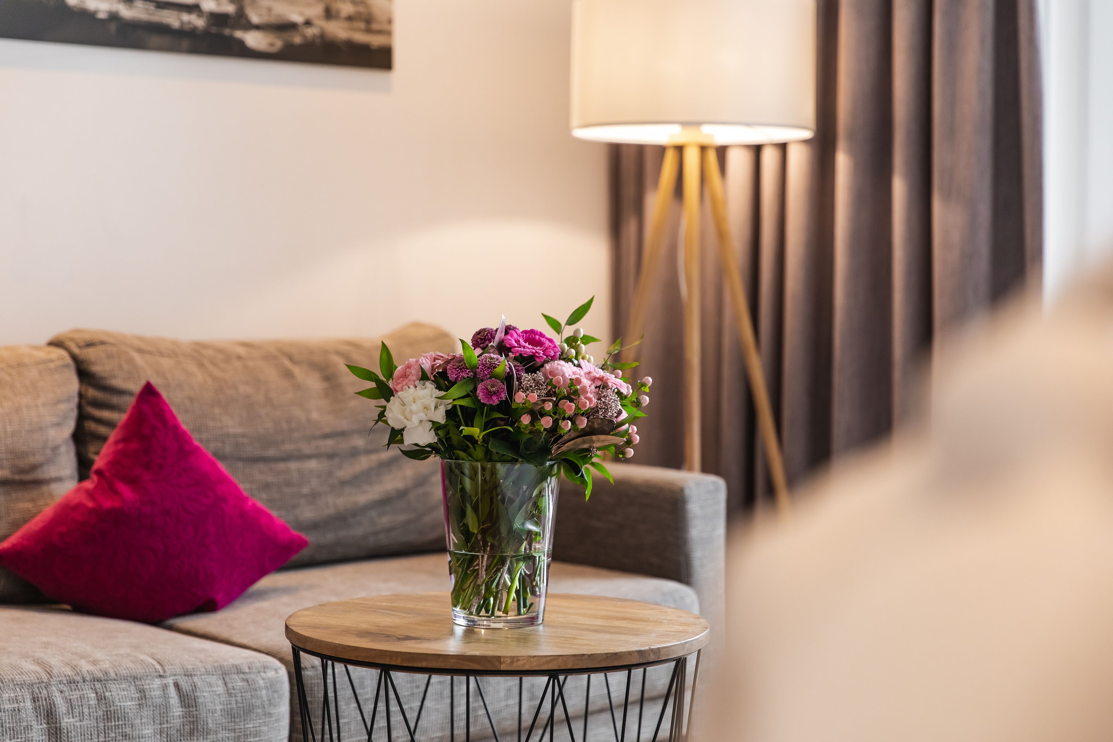 standard double room, balcony | 1 bedroom, down duvets, in-room safe, desk