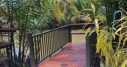 Rim Nam Lomyen Resort
