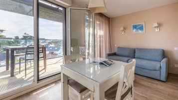 Studio (2 persons) | 1 bedroom, soundproofing, free cots/infant beds, free WiFi