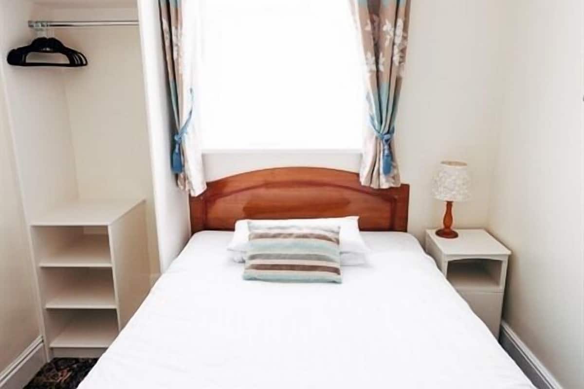 Single Room, Ensuite