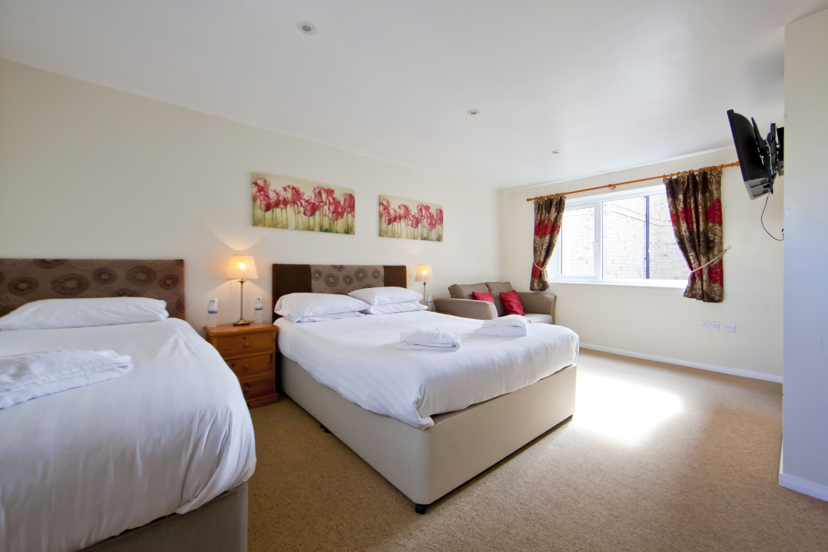 Standard Quadruple Room, Ensuite (King, Single & Sofabed)