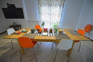 สถานที่จัดงานประชุม