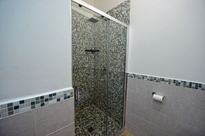 Double Room | Bathroom | Hair dryer, bidet, towels - Aback (Bari)