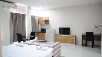 Desk, blackout drapes, free WiFi