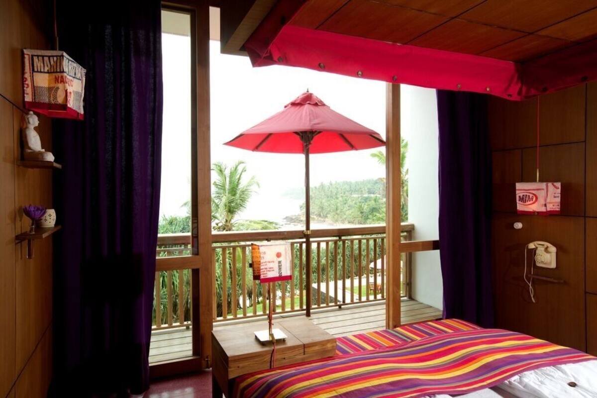 Deluxe Double Room, Ocean View | Egyptian cotton sheets, premium bedding, minibar, in-room safe