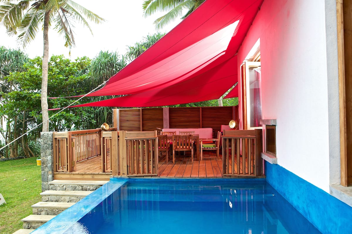 Grand Villa | Egyptian cotton sheets, premium bedding, minibar, in-room safe