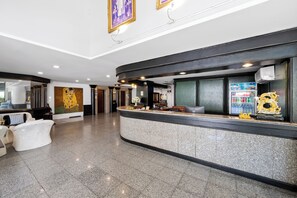 Reception - Town In Town Garden Resort (Bangkok)