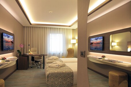 Bricks Hotel Istanbul - Image 38