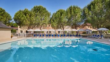 AuĂenpool (je nach Saison geöffnet)