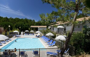 Seasonal outdoor pool - Odalys Residence Bleu Ocean (Moliets-et-Maa)