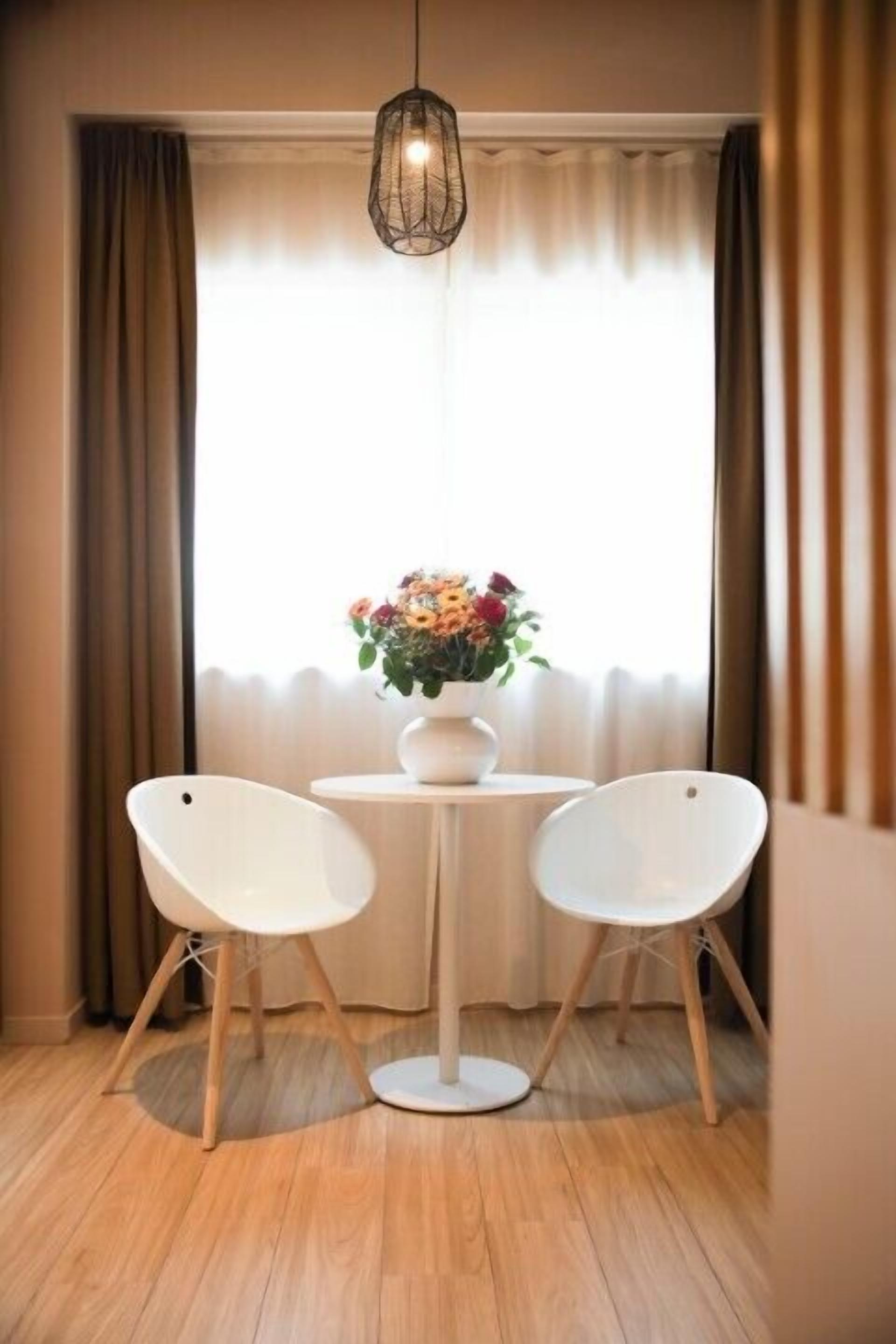 down duvets, in-room safe, desk, free wifi