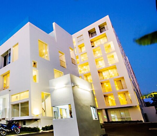 Exterior - Karin Hotel And Serviced Apartment (Si Racha)
