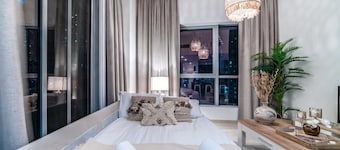Dream Inn Dubai Apartments - Bay Central