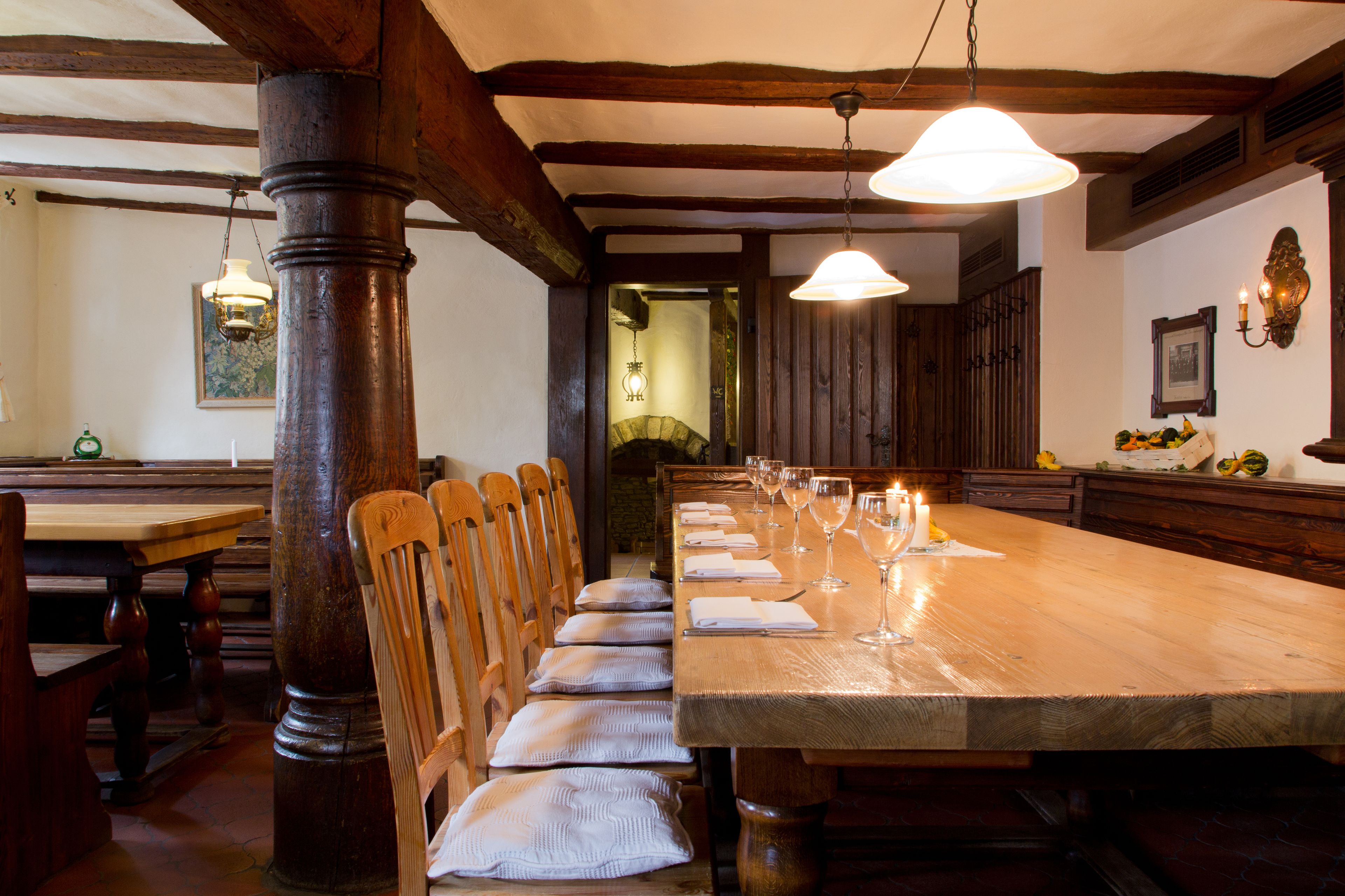 lunch and dinner served, local cuisine