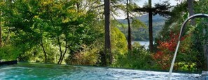 Outdoor spa tub - Park Hotel Kenmare (Kenmare)