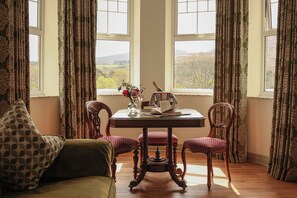 Bowood Suite overlooking the Kenmare Bay