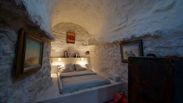 Panoramic Duplex, Mountain View | 1 bedroom, hypo-allergenic bedding, down comforters, Tempur-Pedic beds