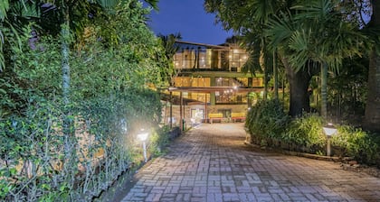 Silvanus Forest Retreat
