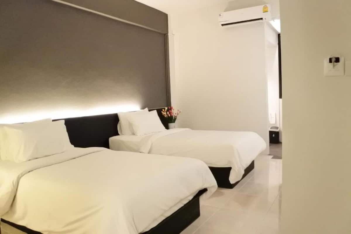 โต๊ะทำงาน, Wi-Fi ฟรี, ผ้าปูที่นอน