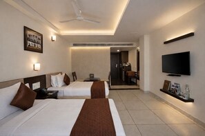 Executive Room | Minibar, desk, soundproofing, iron/ironing board - Grand Ashirwad Beacon (Bhopal)