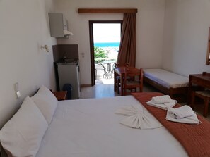 Estudio (Triple) | Caja de seguridad en la habitación, cortinas blackout y cunas gratuitas 