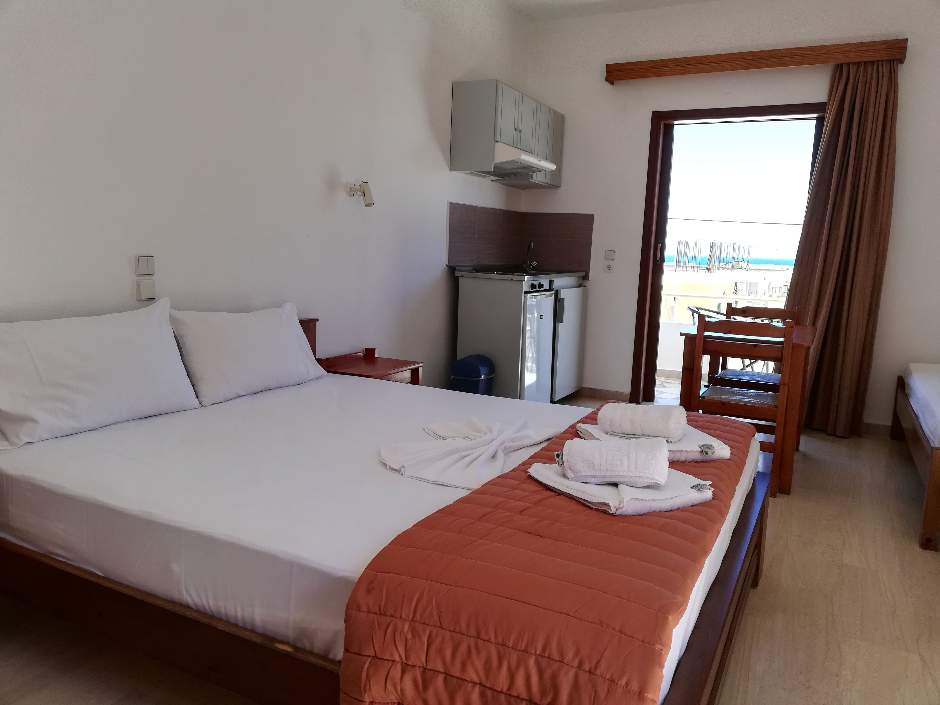 Estudio (Triple) | Caja de seguridad en la habitación, cortinas blackout y cunas gratuitas 