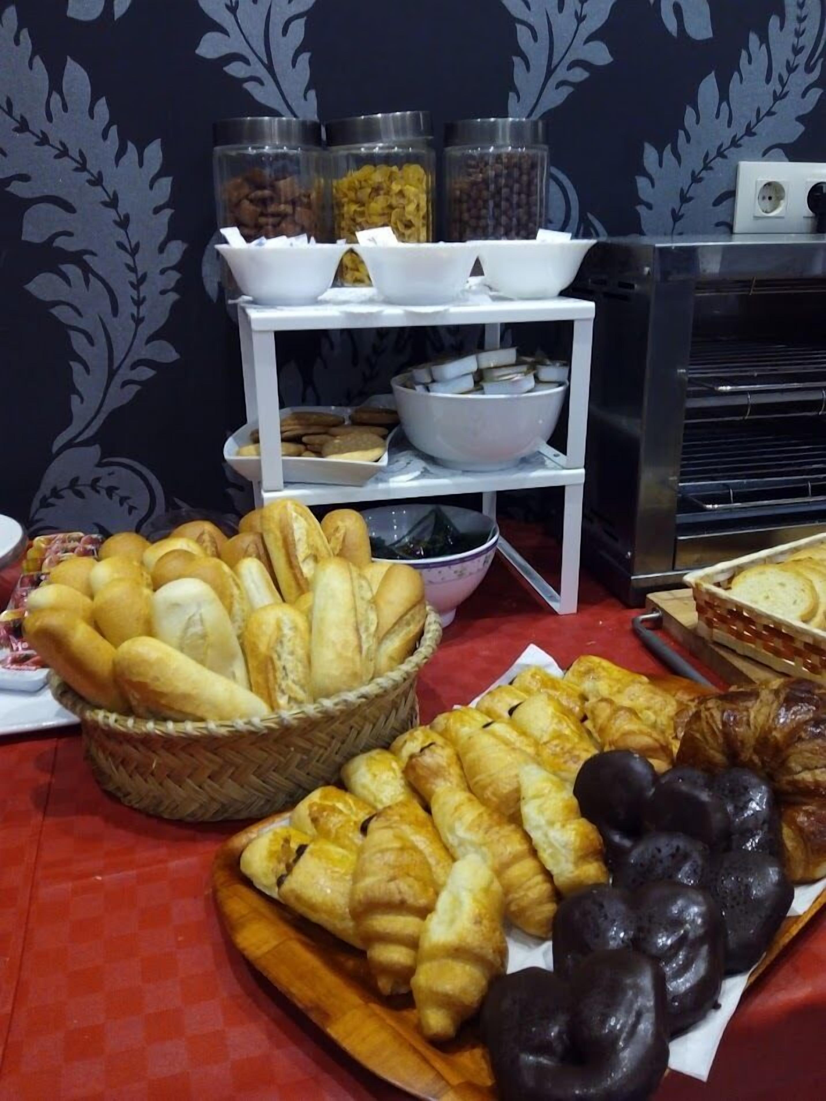 daily buffet breakfast (eur 5.90 per person)