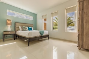 Family Condo, 3 Bedrooms, Kitchen, Ground Floor | 1 bedroom, premium bedding, in-room safe, iron/ironing board - Koyari Modern Condos (Noord)