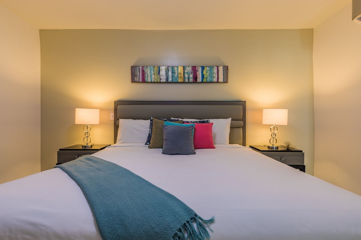 1 slaapkamer, luxe beddengoed, een kluis op de kamer
